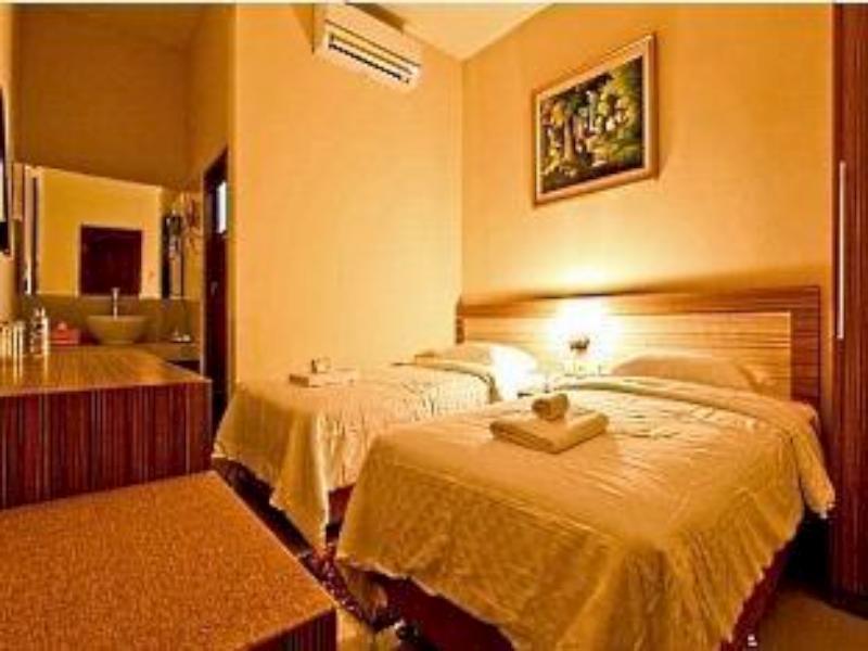 Hotel Marina อัมบอน ภายนอก รูปภาพ